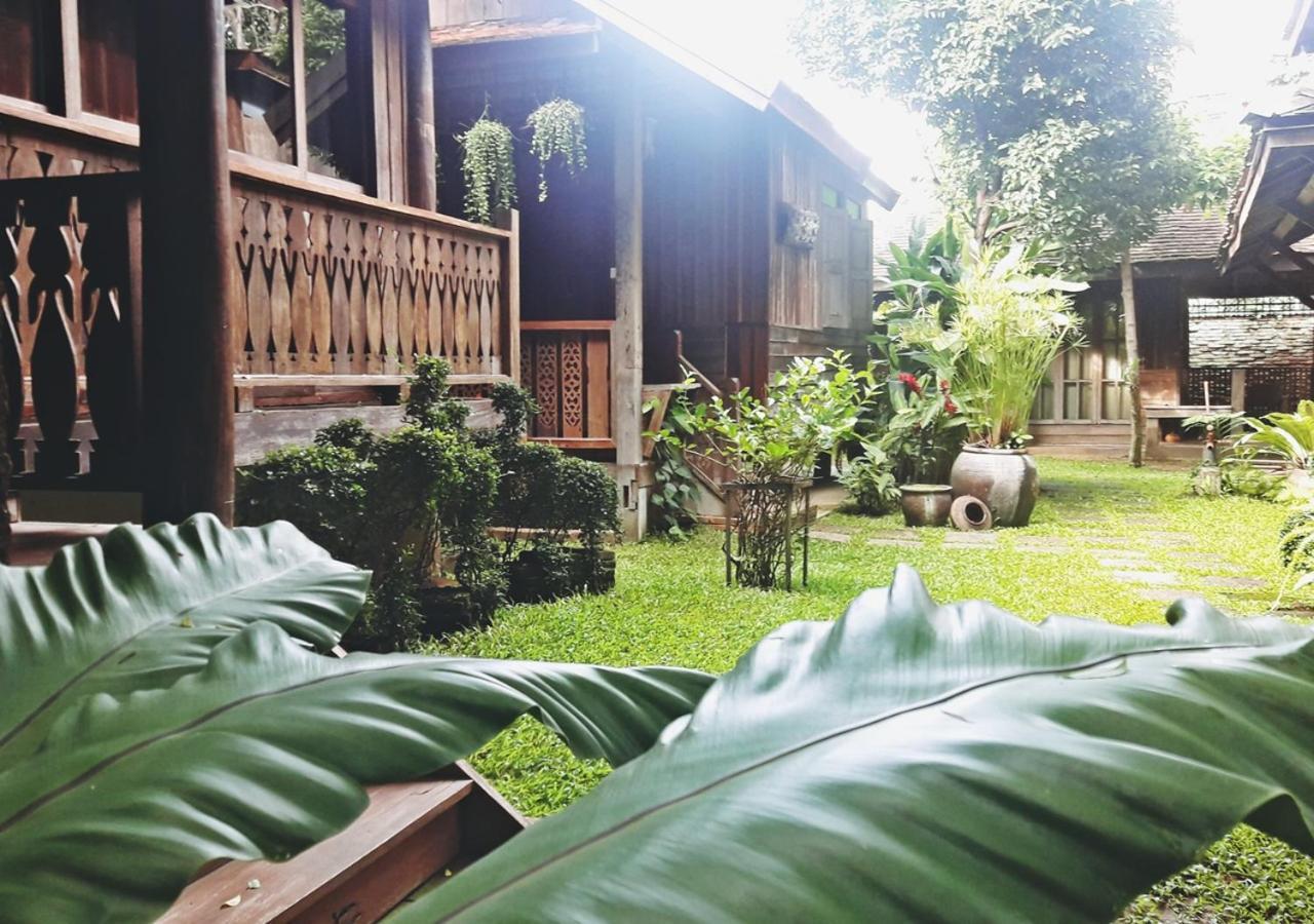 Tanita House Bed & Breakfast Chiang Mai Luaran gambar